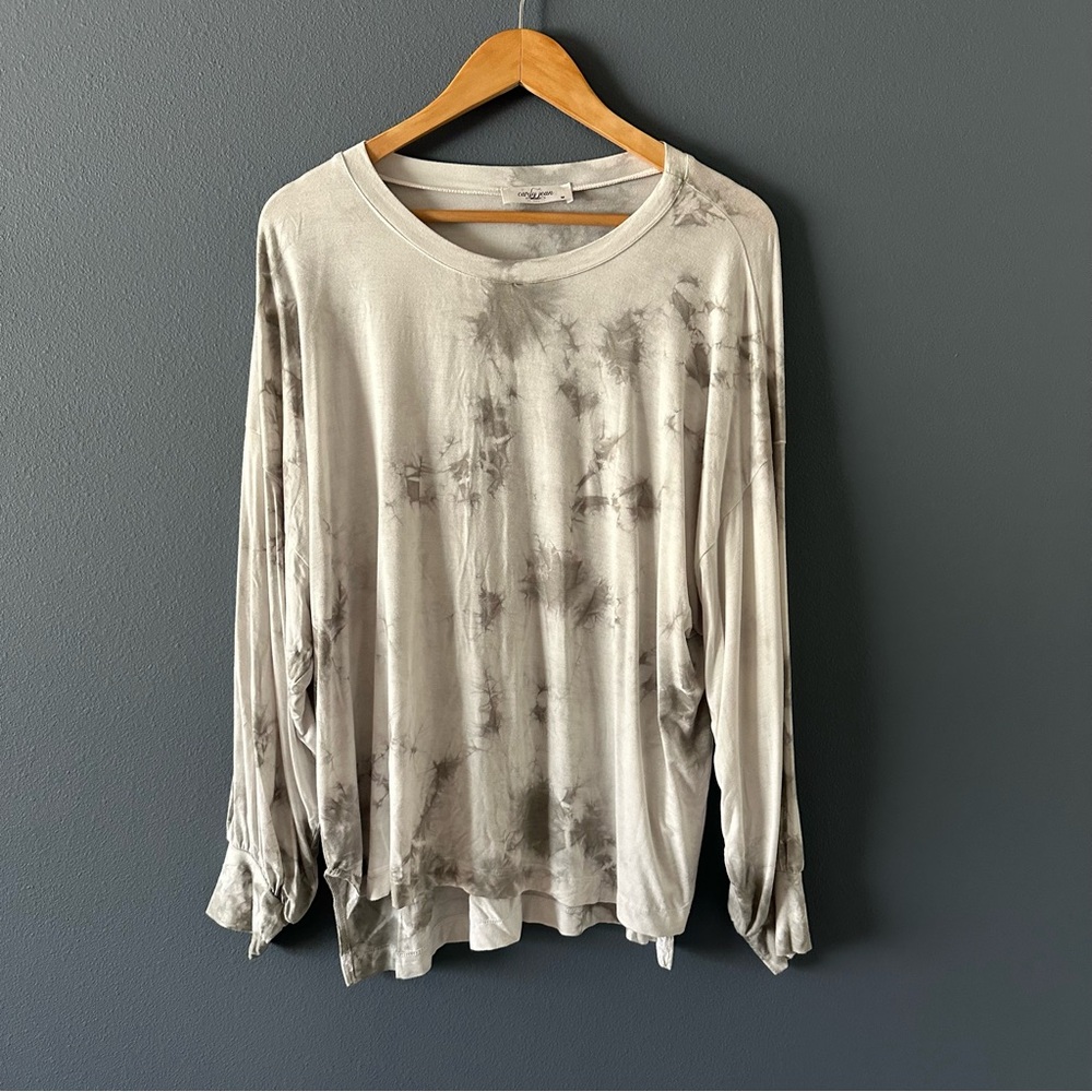 Tie-Dye Long Sleeve Top